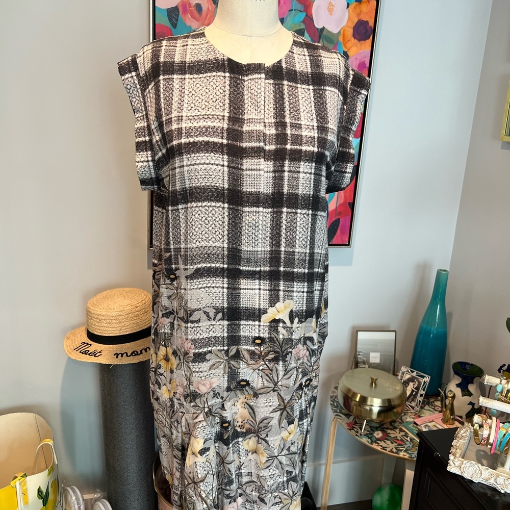 AllSaints Silk Tunic size 8 grey plaid/floral pattern